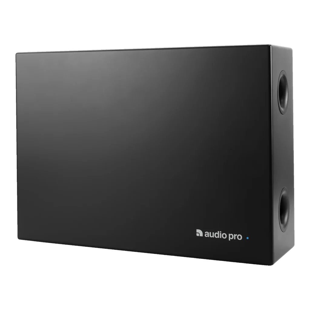 Audio Pro Business SUB-3 svart trådlös subwoofer för kommersiella ljudsystem, sedd snett framifrån